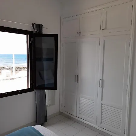 Appartement El Mar De Peyo , Primera Linea De Playa Playa Honda (Lanzarote)