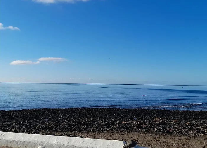 El Mar De Peyo , Primera Linea De Playa Appartement Playa Honda (Lanzarote)