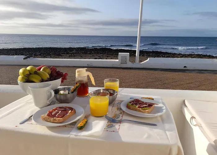 아파트 El Mar De Peyo , Primera Linea De Playa *